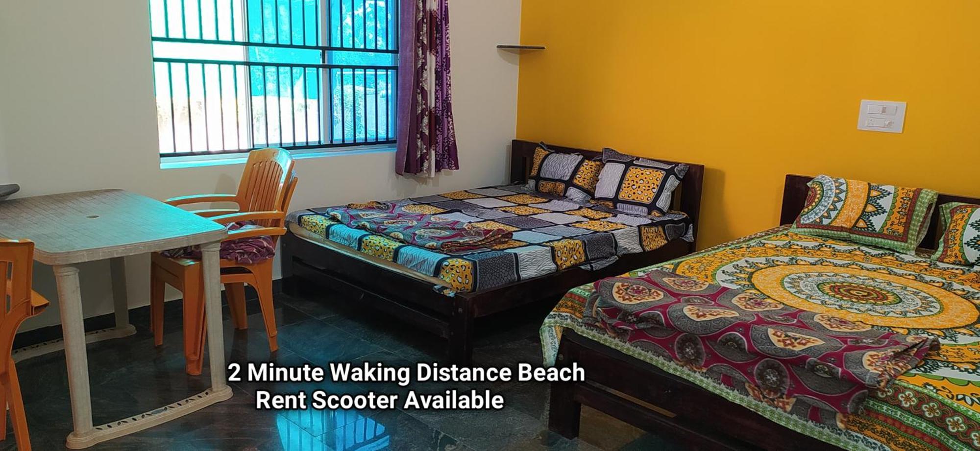 Arundekar Home Stay Gokarna Beach side AC room Exteriör bild